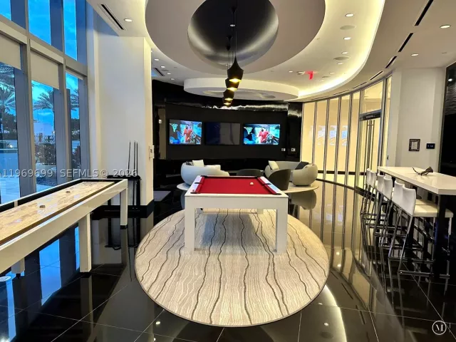 3-bedroom condo for rent in Miami - 851 NE 1st Ave 2212 - MondialRealty