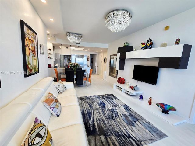 Apartment for rent  Unit #4602 - photo 7496679