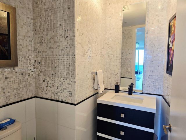 Apartment for rent  Unit #4602 - photo 7496702