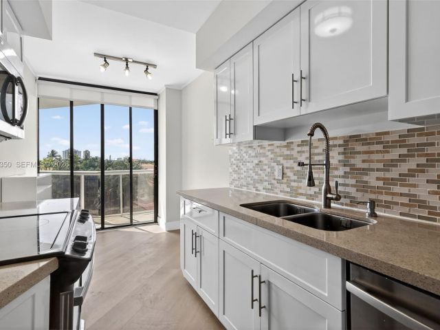 Apartment for sale  Unit #414 - photo 7504499