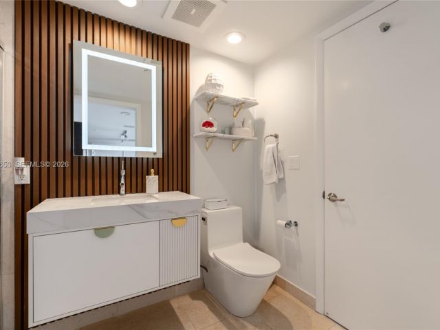 Apartment for sale  Unit #3211 - photo 7511069