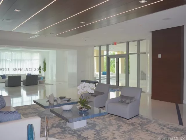 2-bedroom condo for sale in Sunny Isles Beach - 300 Sunny Isles Blvd 4-2305 - MondialRealty
