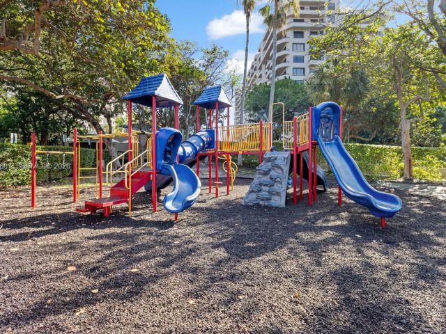 Apartment for sale  Unit #127 - photo 7491747