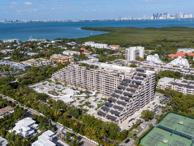 Apartment for sale  Unit #127 - photo 7491752