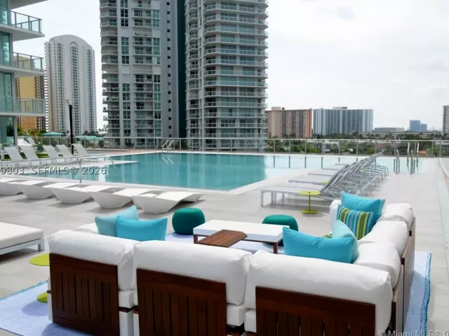 2-bedroom condo for sale in Sunny Isles Beach - 300 Sunny Isles Blvd 4-2405 - MondialRealty