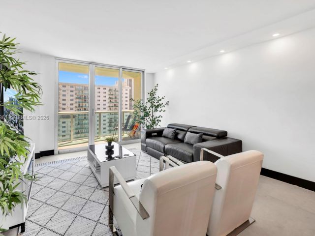 Apartment for sale  Unit #1212 - photo 7492274