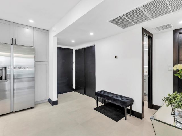 Apartment for sale  Unit #1212 - photo 7492287