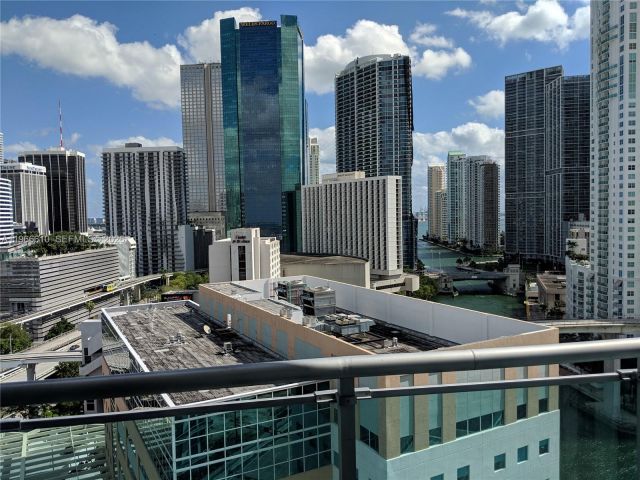 Apartment for rent  Unit #1901 - photo 7489630