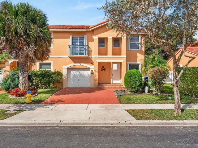 Home for rent at 2302 NW 161st Ter - photo 7517335