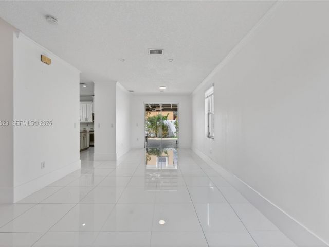 Home for rent at 2302 NW 161st Ter - photo 7517336