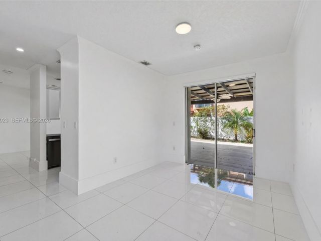 Home for rent at 2302 NW 161st Ter - photo 7517340