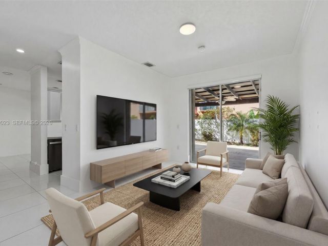 Home for rent at 2302 NW 161st Ter - photo 7517341