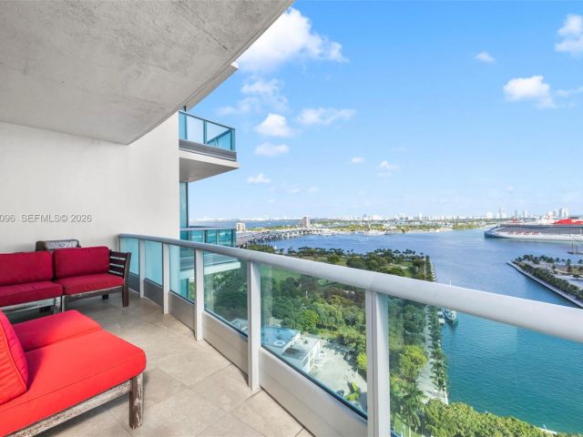 Apartment for rent  Unit #2401 - photo 7467408