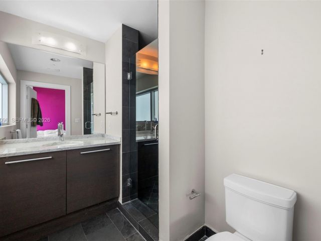 Apartment for rent  Unit #2401 - photo 7467418