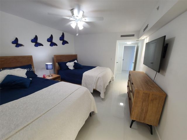 Apartment for rent  Unit #1031 - photo 7477784