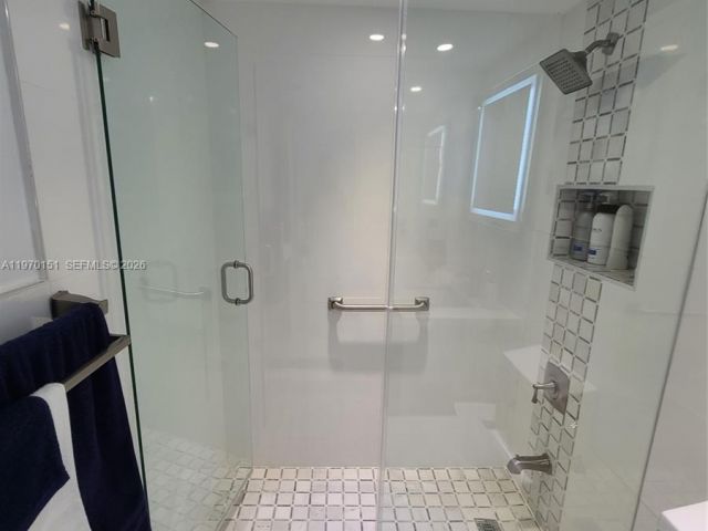 Apartment for rent  Unit #1031 - photo 7477785