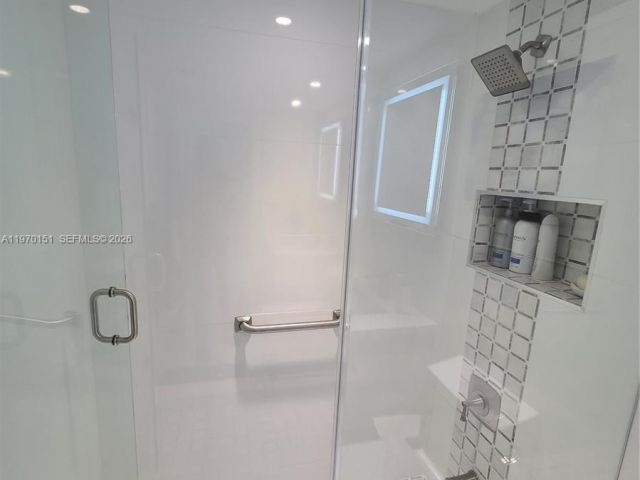 Apartment for rent  Unit #1031 - photo 7477786