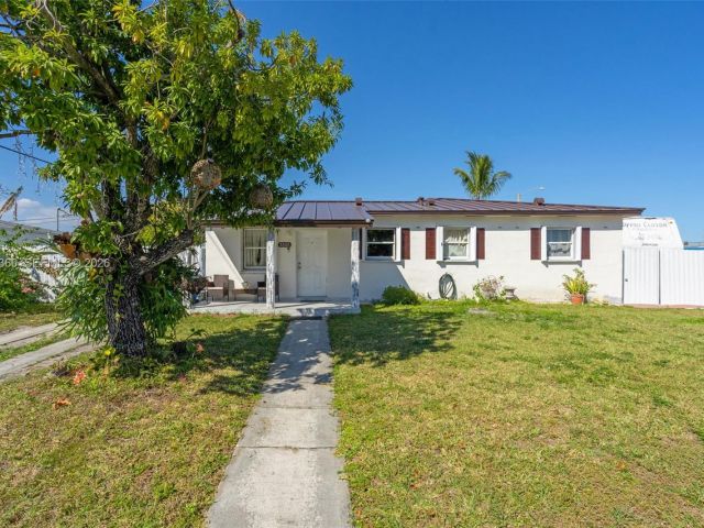 Home for sale at 3505 NW 83rd Ter - photo 7521194