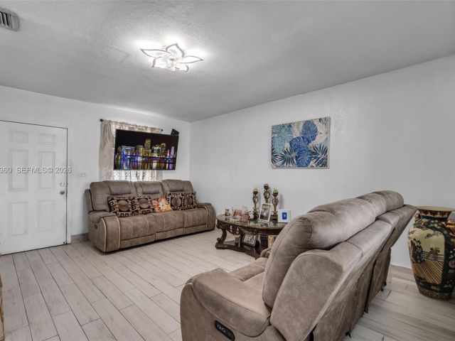 Home for sale at 3505 NW 83rd Ter - photo 7521198