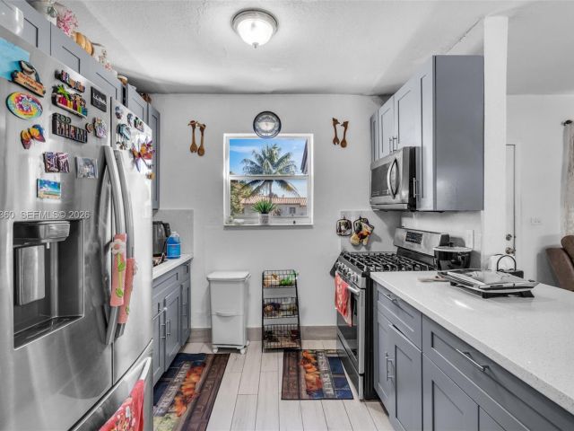 Home for sale at 3505 NW 83rd Ter - photo 7521202