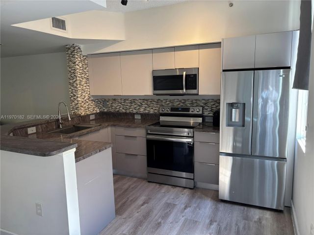 Home for sale at 2981 NE 185th St 1802 - photo 7476503