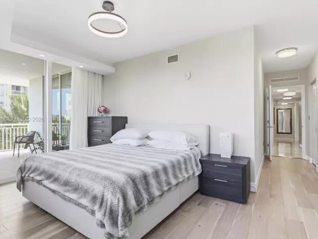 3-bedroom condo for sale in Hallandale Beach - 1745 E Hallandale Beach Blvd 303W - MondialRealty