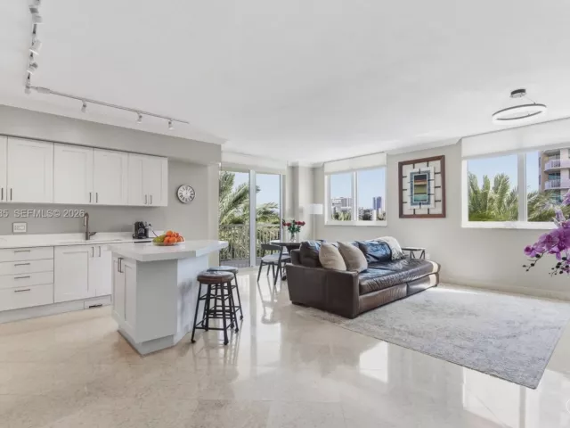 3-bedroom condo for sale in Hallandale Beach - 1745 E Hallandale Beach Blvd 303W - MondialRealty