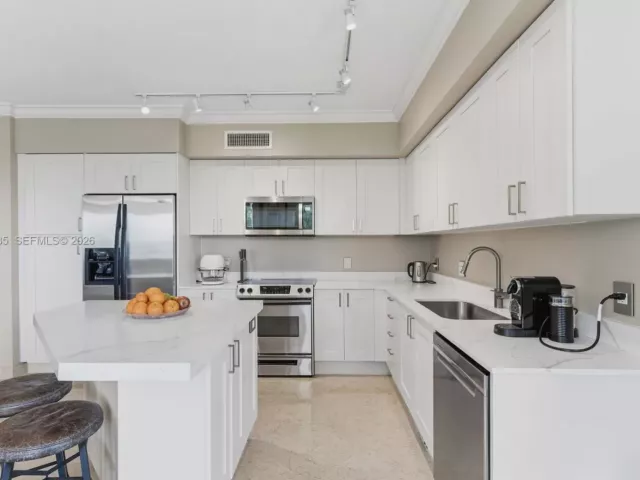 3-bedroom condo for sale in Hallandale Beach - 1745 E Hallandale Beach Blvd 303W - MondialRealty