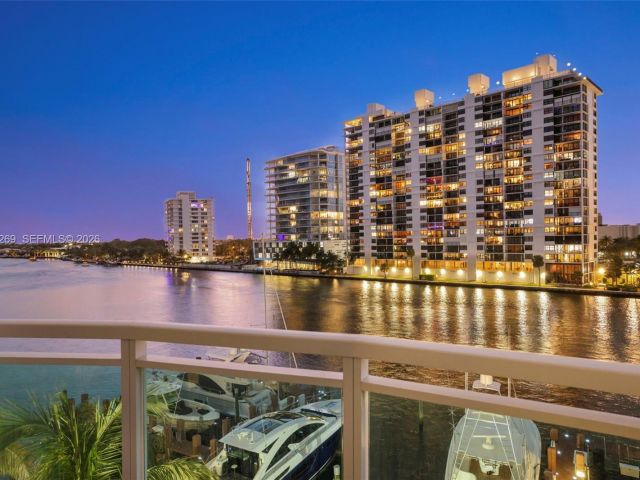 Apartment for sale  Unit #504 - photo 7500664