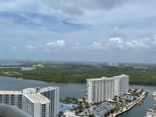 Apartment for rent  Unit #3405 - photo 7497416