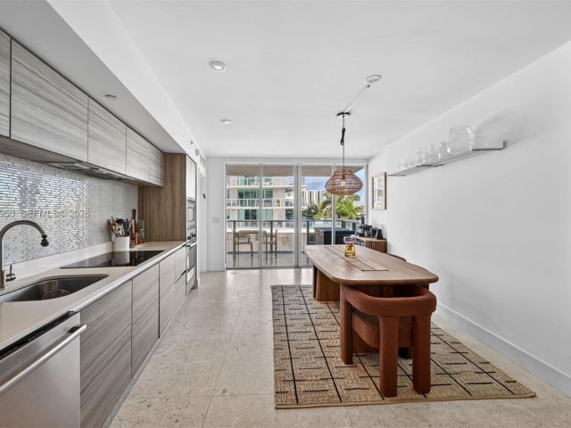 Apartment for rent  Unit #416 - photo 7504481