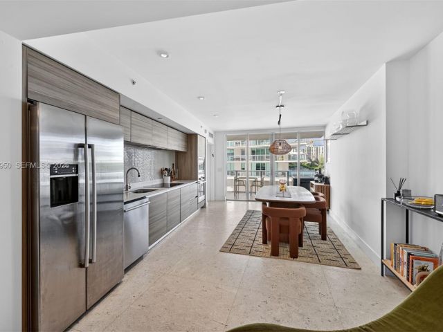 Apartment for rent  Unit #416 - photo 7504483