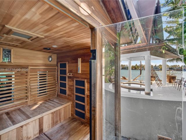 Home for rent at 14 W San Marino Dr - photo 7469405