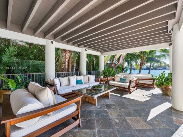 Home for rent at 14 W San Marino Dr - photo 7469410