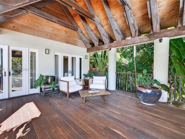 Home for rent at 14 W San Marino Dr - photo 7469413