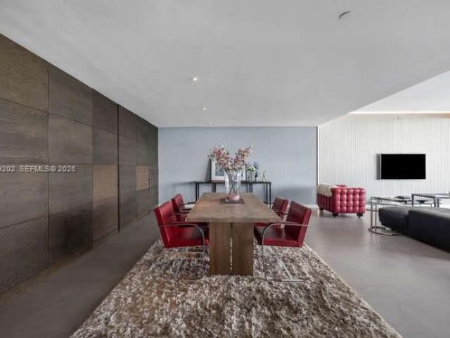 Apartment for rent  Unit #6205 - photo 7467393