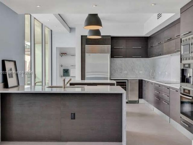 Apartment for rent  Unit #6205 - photo 7467396