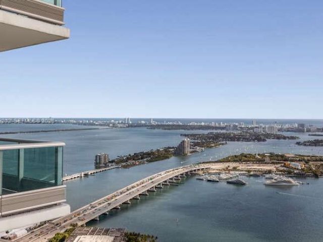 Apartment for rent  Unit #6205 - photo 7467407