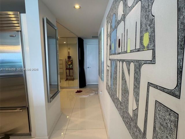 Apartment for rent  Unit #1802 - photo 7498651