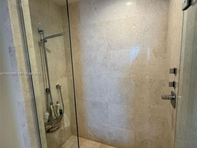 Apartment for rent  Unit #1802 - photo 7498652