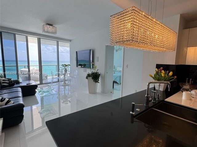 Apartment for rent  Unit #1802 - photo 7498662