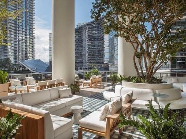 Apartment for rent  Unit #2806 - photo 7452728