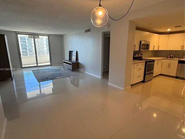 Apartment for rent  Unit #12Z - photo 7526995