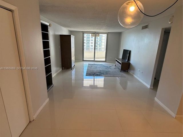 Apartment for rent  Unit #12Z - photo 7526996