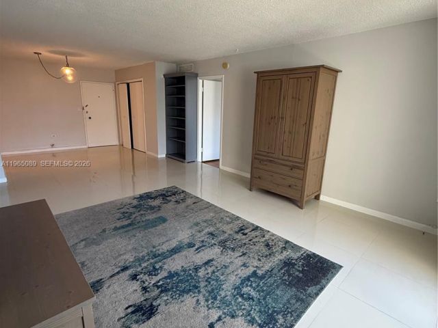 Apartment for rent  Unit #12Z - photo 7527002