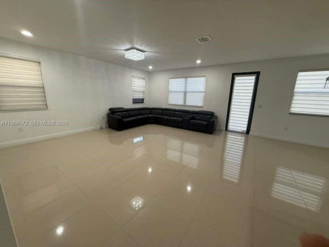 Home for sale at 9947 NW 86th Ter - photo 7486365