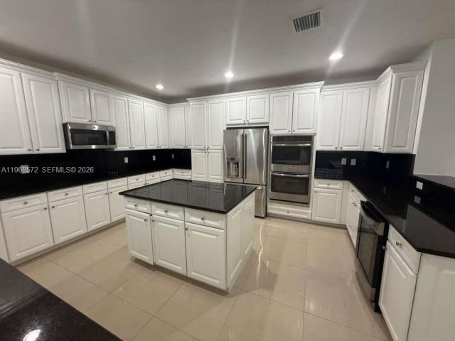 Home for sale at 9947 NW 86th Ter - photo 7486369