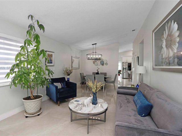 Home for sale at 11371 SW 146th Ct - photo 7519484