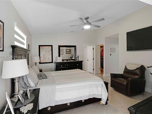 Home for sale at 11371 SW 146th Ct - photo 7519498