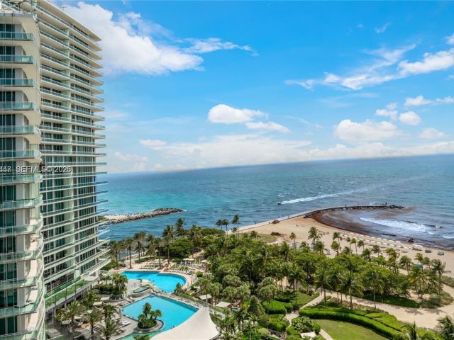 Apartment for sale  Unit #PH 1505 - photo 7507141